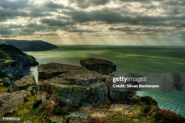 lynton coast hdr - lynton stock pictures, royalty-free photos & images