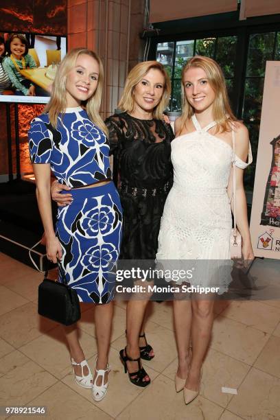 Lindsey Spohler, Ramona Singer and Avery Singer attend the Ronald McDonald House New York Heroes Volunteer Event on June 19, 2018 in New York City.