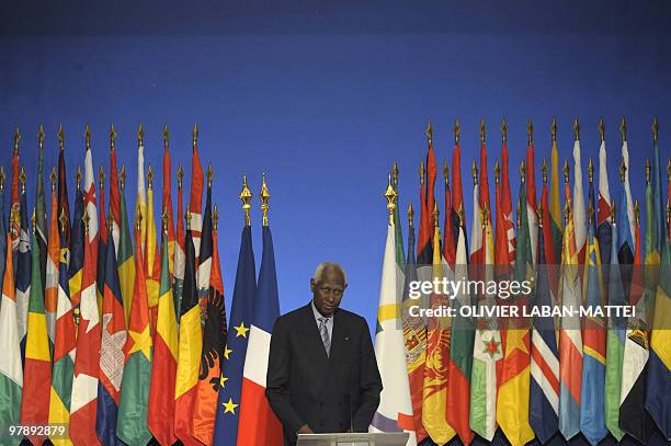 Secretary General of the International Francophonie Organization, former Senegalese President Abdou Diouf delivers a speech at the Elysee Palace on...