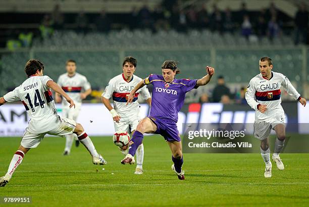 Riccardo Montolivo of ACF Fiorentina during the Serie A match between ACF Fiorentina and Genoa CFC at Stadio Artemio Franchi on March 20, 2010 in...