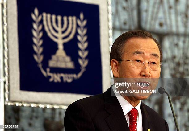 Secretary General Ban Ki-moon speaks during a joint press conference with Israeli President Shimon Peres at the presidential compound in Jerusalem on...