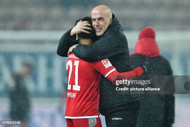 March 2018, Germany, Kaiserslautern: German 2nd division Bundesliga soccer match between 1. FC Kaiserslautern and 1. FC Union Berlin, Fritz Walter...