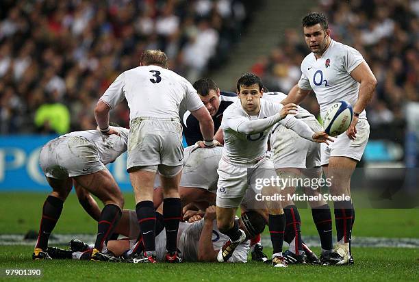 Danny Care of England passes the ball during the RBS Six Nations Championship match between France and England at the Stade de France on March 20,...