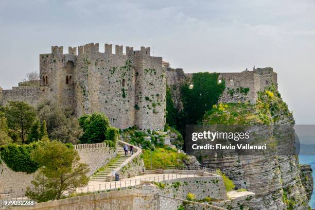 erice, castle of venus (sicily, italy) - venus castle stock pictures, royalty-free photos & images