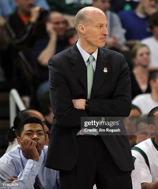 Coach John Groce of the Ohio Bobcats reacts in the closing minutes of a game against the Tennessee Volunteers during the second round of the 2010...