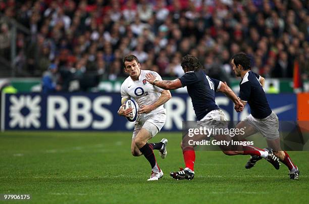 Mark Cueto of England in action during the RBS Six Nations Championship match between France and England at the Stade de France on March 20, 2010 in...