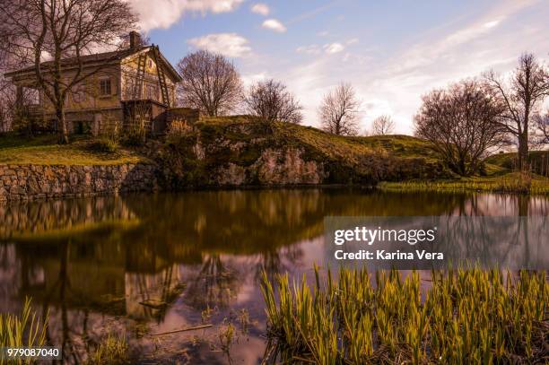 suomenlinna, finland - suomenlinna stock pictures, royalty-free photos & images