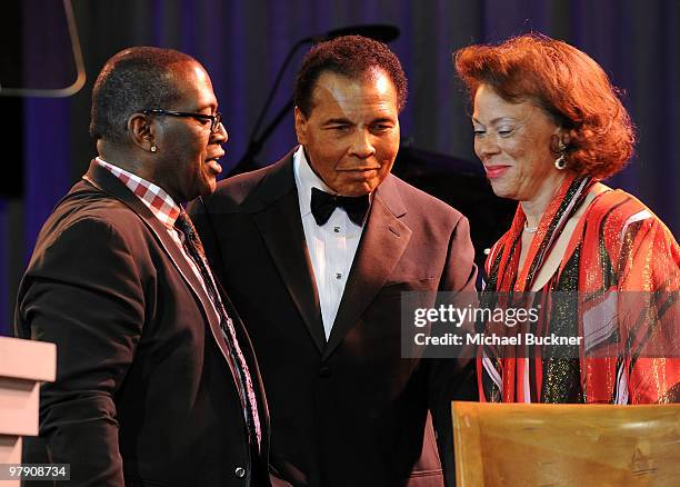 Producer Randy Jackson, Muhammad Ali, and Lonnie Ali speak onstage during Celebrity Fight Night XVI on March 20, 2010 at the JW Marriott Desert Ridge...