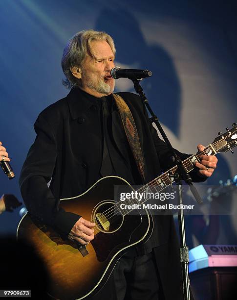 Kris Kristofferson performs at Celebrity Fight Night XVI on March 20, 2010 at the JW Marriott Desert Ridge in Phoenix, Arizona.