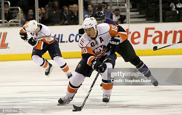 Richard Park of the New York Islander carries the puck against the Los Angeles Kings on March 20, 2010 at Staples Center in Los Angeles, California....