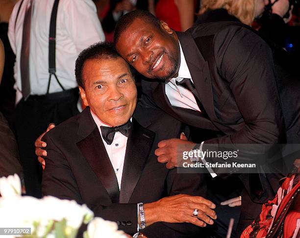 Muhammad Ali and Chris Tucker attend Celebrity Fight Night XVI on March 20, 2010 at the JW Marriott Desert Ridge in Phoenix, Arizona.