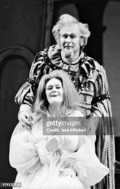 Joan Sutherland and Sherrill Milnes in 'Rigoletto' at the Metropolitan Opera in June 1972.