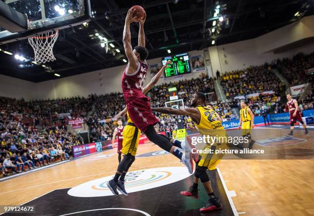 March 2018, Germany, Ludwigsburg: Basketball Bundesliga, MHP Riesen Ludwigsburg vs. FC Bayern Munich: Munich's Karim Jallow in action. Photo:...