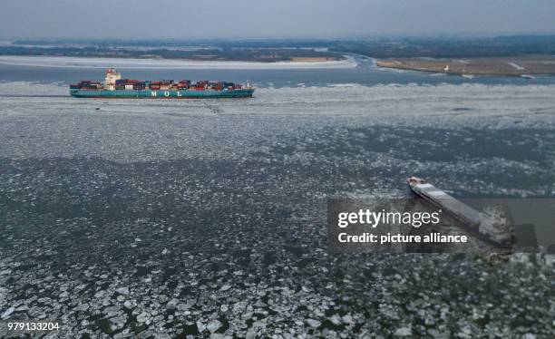 Contship Ice 161 Container Ship Ice Stock Photos, High-Res Pictures, and Images ...