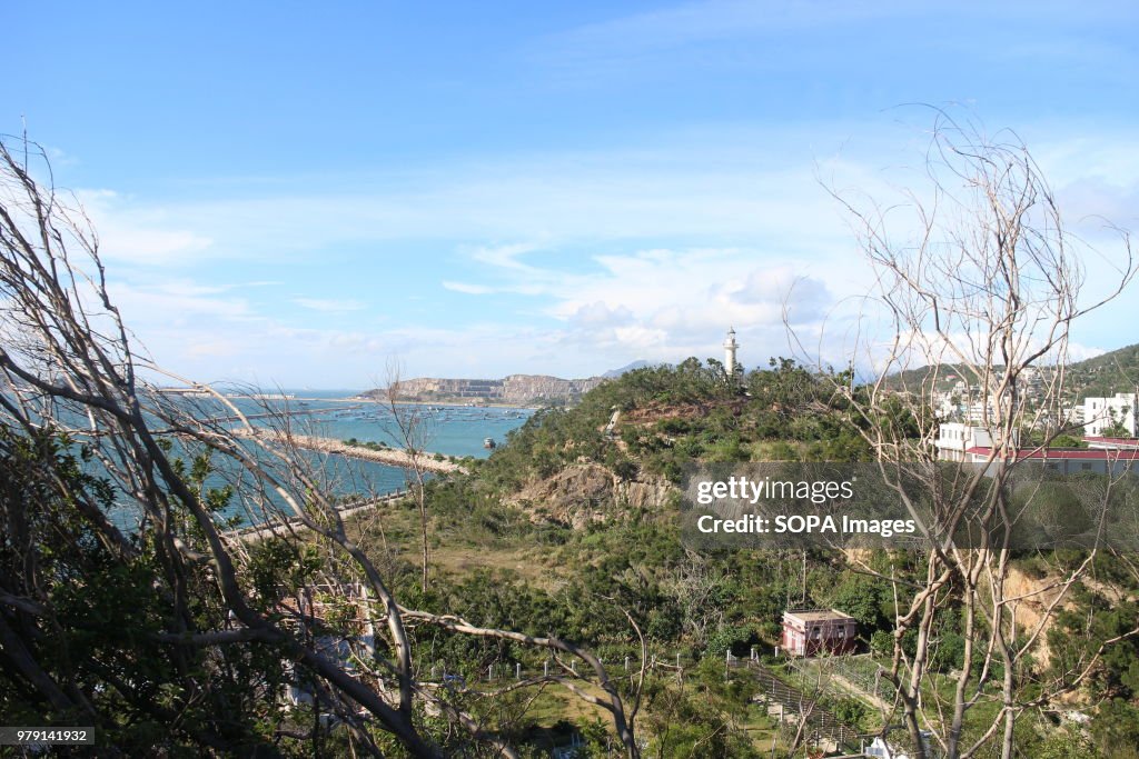 Hilltop view of Guishan island.
Zhuhai is a medium sized...