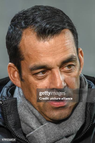 March 2018, Germany, Ingolstadt, Soccer, Second Bundesliga, FC Ingolstadt 04 vs. VfL Bochum at Audi sports park: Bochum's coach Robin Dutt prior to...