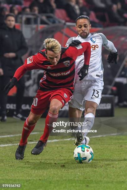 March 2018, Germany, Ingolstadt, Soccer, Second Bundesliga, FC Ingolstadt 04 vs. VfL Bochum at Audi sports park: Bochum's Sidney Sam and Ingolstadt's...