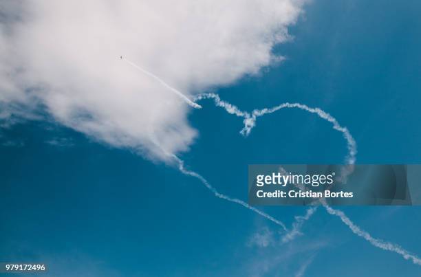 heart in the sky - bortes stock pictures, royalty-free photos & images