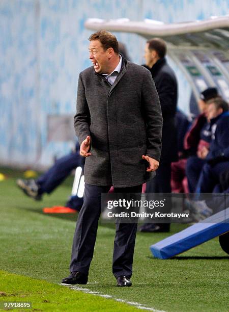 Head coach Leonid Slutsky of PFC CSKA Moscow gestures during the Russian Football League Championship match between PFC CSKA Moscow and FC Dynamo...