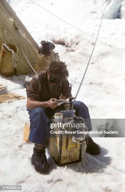 54 Tom Bourdillon Stock Photos, HighRes Pictures, and Images Getty