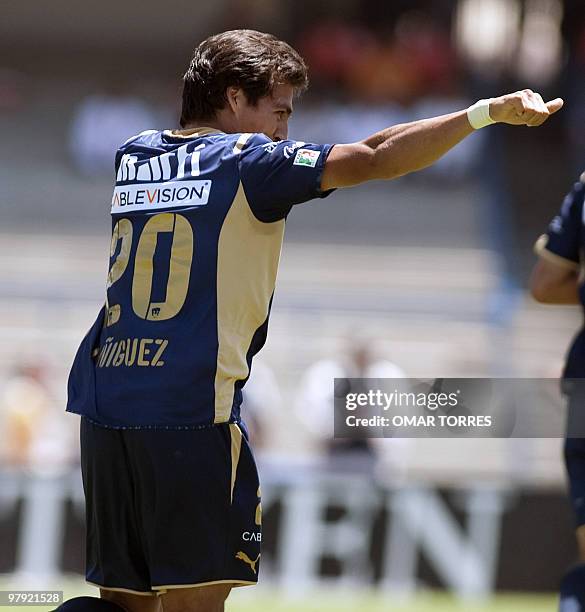Gilbert Iniguez Ismael Iniguez Photos and Premium High Res Pictures - Getty Images