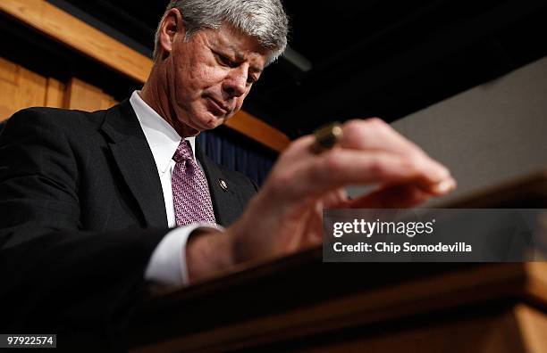 Stupak Stupak Photos and Premium High Res Pictures - Getty Images