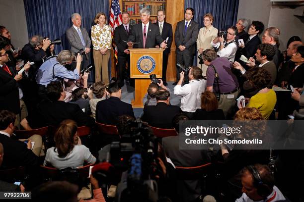 Stupak Stupak Photos and Premium High Res Pictures - Getty Images