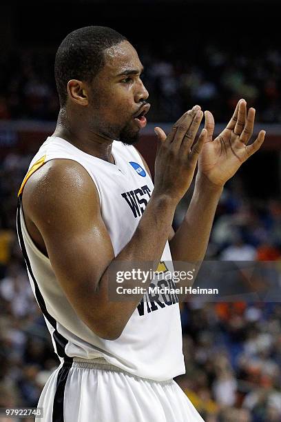 Da'Sean Butler of the West Virginia Mountaineers reacts after a play late in the game against the Missouri Tigers during the second round of the 2010...