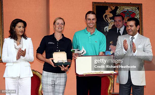 Anja Monke of Germany and Rhys Davies of Wales pose with His Royal Highness Prince Moulay Rachid and Her Royal Highness Princess Lalla Meryem during...