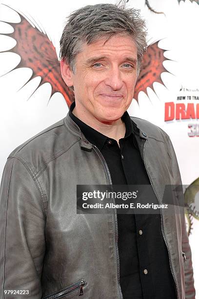 Actor Craig Ferguson arrives at the premiere of Dreamworks Animation's "How To Train Your Dragon" on March 21, 2010 at Gibson Amphitheatre in...