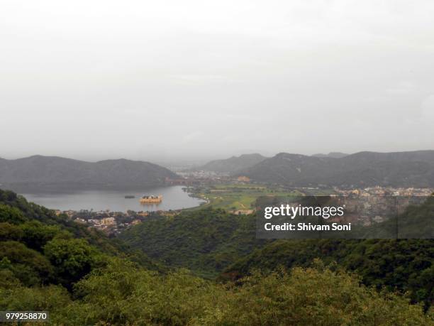 jal mahal(fort in a lake) of jaipur, rajasthan ,india - jal mahal stock pictures, royalty-free photos & images