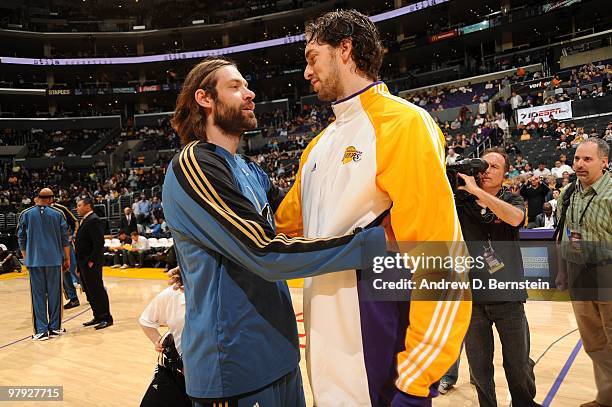 Fabricio Oberto of the Washington Wizards and Pau Gasol of the Los Angeles Lakers greet each other before their game at Staples Center on March 21,...