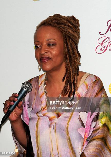 Singer Cassandra Wilson visit the media tent at 5th Annual Jazz In The Gardens 2010 on March 21, 2010 in Miami Gardens, Florida.
