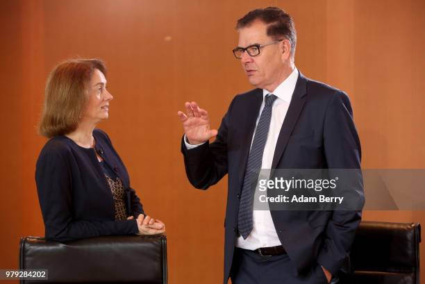 Justice Minister Katarina Barley and Minister for Economic Cooperation and Development Gerd Mueller arrive for the weekly German federal Cabinet...