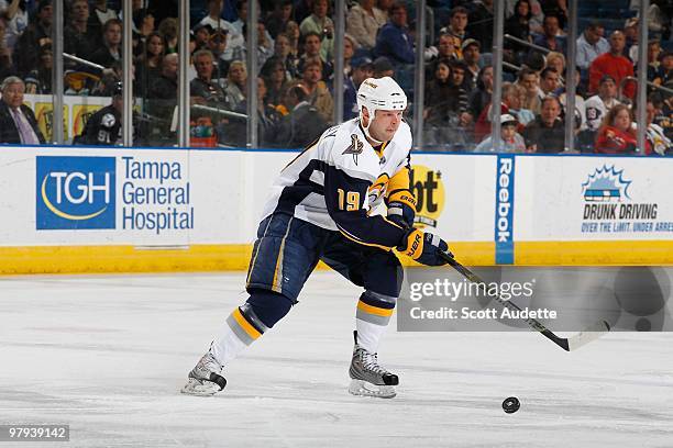 Tim Connolly of the Buffalo Sabres gets control of the puck against the Tampa Bay Lightning at the St. Pete Times Forum on March 18, 2010 in Tampa,...