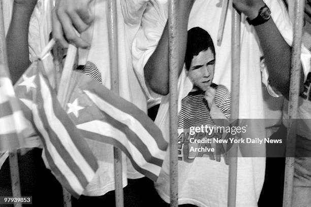 Protestors at demonstration organized by Cuban students for the return of Elian Gonzalez, in front of the U.S. Interests Section in Havana.