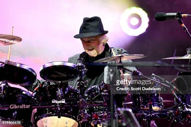 Rock and Roll Hall of Fame member Alan White, drummer of the classic rock band Yes, performs onstage as a special guest during the band's 50th...