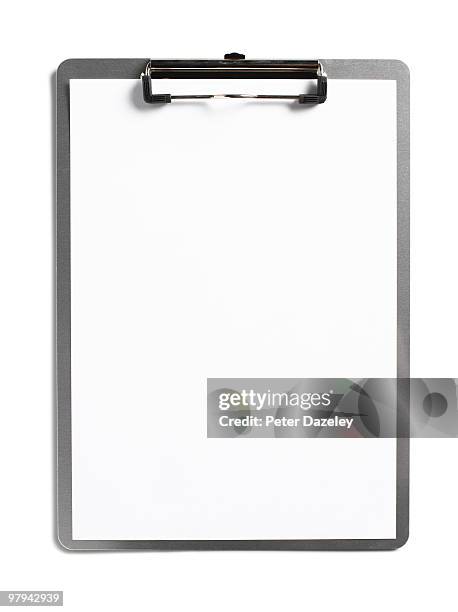 clipboard with clean white paper - clipboard fotografías e imágenes de stock