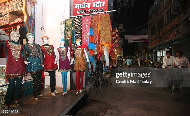 Photo Badar Badar Photos and Premium High Res Pictures - Getty Images