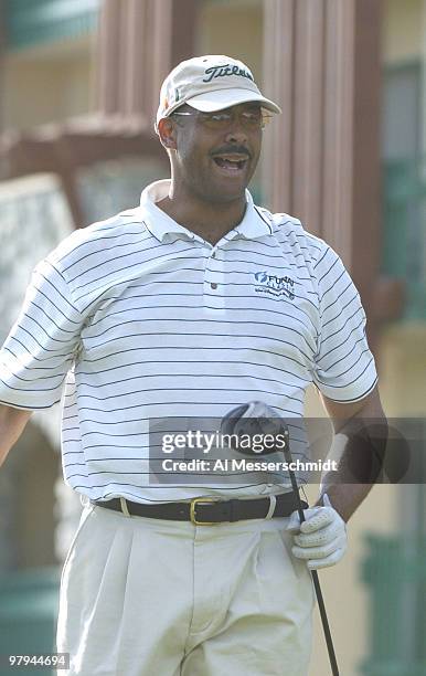 Hall of Fame tight end Kellen Winslow competes in the Funai Classic, October 21, 2004.