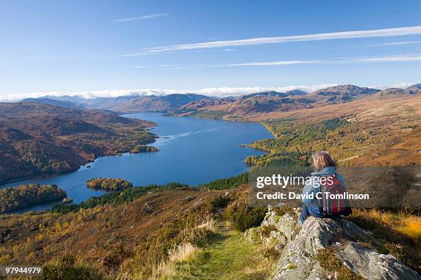 loch katrine from ben a'an, trossachs, scotland - glasgow scotland fotografías e imágenes de stock