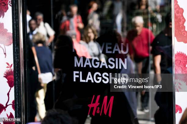 The H&M logo at the opening of the Swedish brand H&M La Fayette flagship store on June 20, 2018 in Paris, France. This sales space of 5000m2, spread...