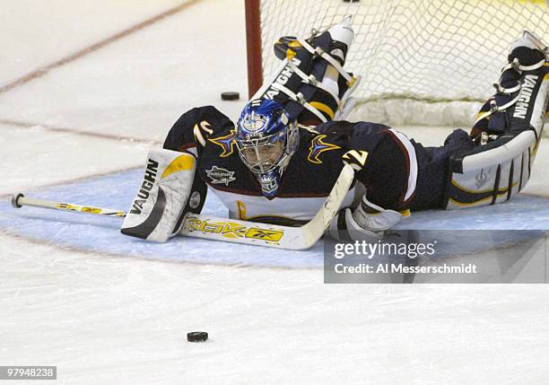 Atlanta Thrashers goalie Kari Lehtonen warms up before the YoungStars game played before the 2007 NHL All-Star game at the American Airlines Center...