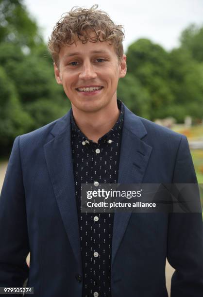 June 2018, Germany, Cologne: Tim Bendzko, German singer, attends the 'Tee Off-Night' in the course of the golf tournament '30th BMW International...