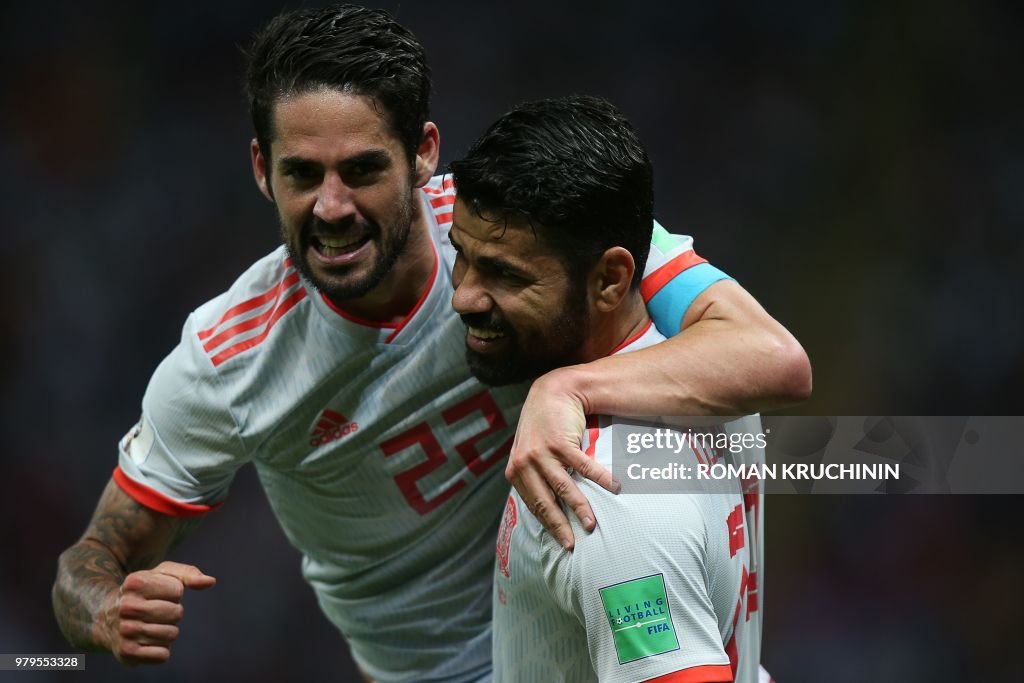 TOPSHOT-FBL-WC-2018-MATCH20-IRI-ESP