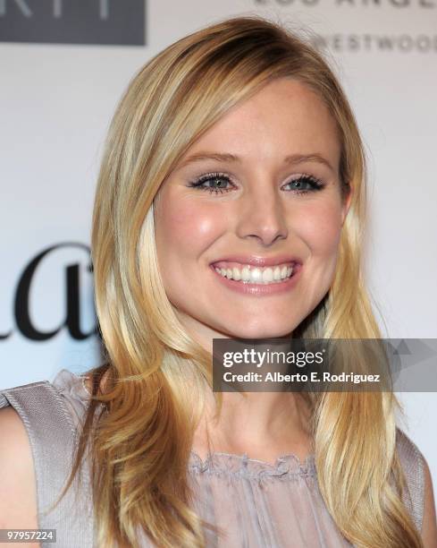 Actress Kristen Bell poses on the red carpet at the Geffen Playhouse's Annual Backstage at the Geffen Gala on March 22, 2010 in Los Angeles,...