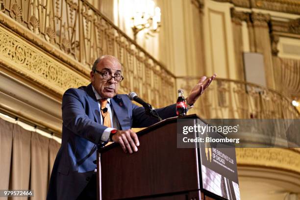 Muhtar Kent, chairman of the Coca-Cola Co., speaks during an Executives Club Of Chicago luncheon in Chicago, Illinois, U.S., on Wednesday, June 20,...