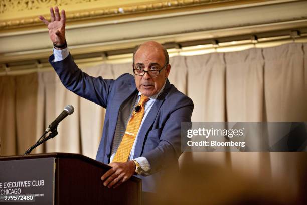 Muhtar Kent, chairman of the Coca-Cola Co., speaks during an Executives Club Of Chicago luncheon in Chicago, Illinois, U.S., on Wednesday, June 20,...