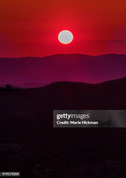 sunset view from river crossing hotel overlooking windhoek, namibia, africa. - marie hickman stock-fotos und bilder