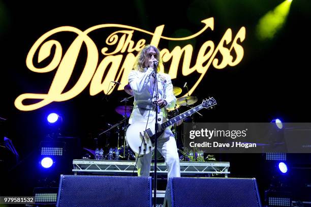 Justin Hawkins of The Darkness supports Hollywood Vampires live on stage at Wembley Arena on June 20, 2018 in London, England.